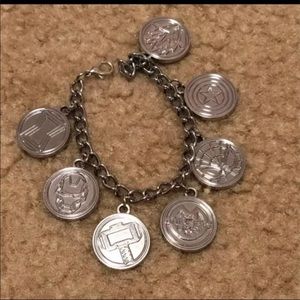 Kids avengers silver metal charm bracelet